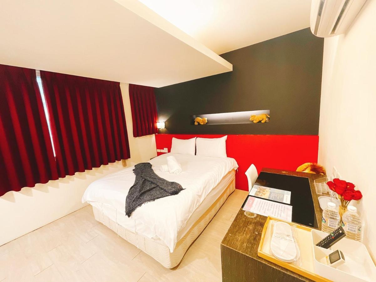 寵愛逢甲 Apartment ไถจง ภายนอก รูปภาพ